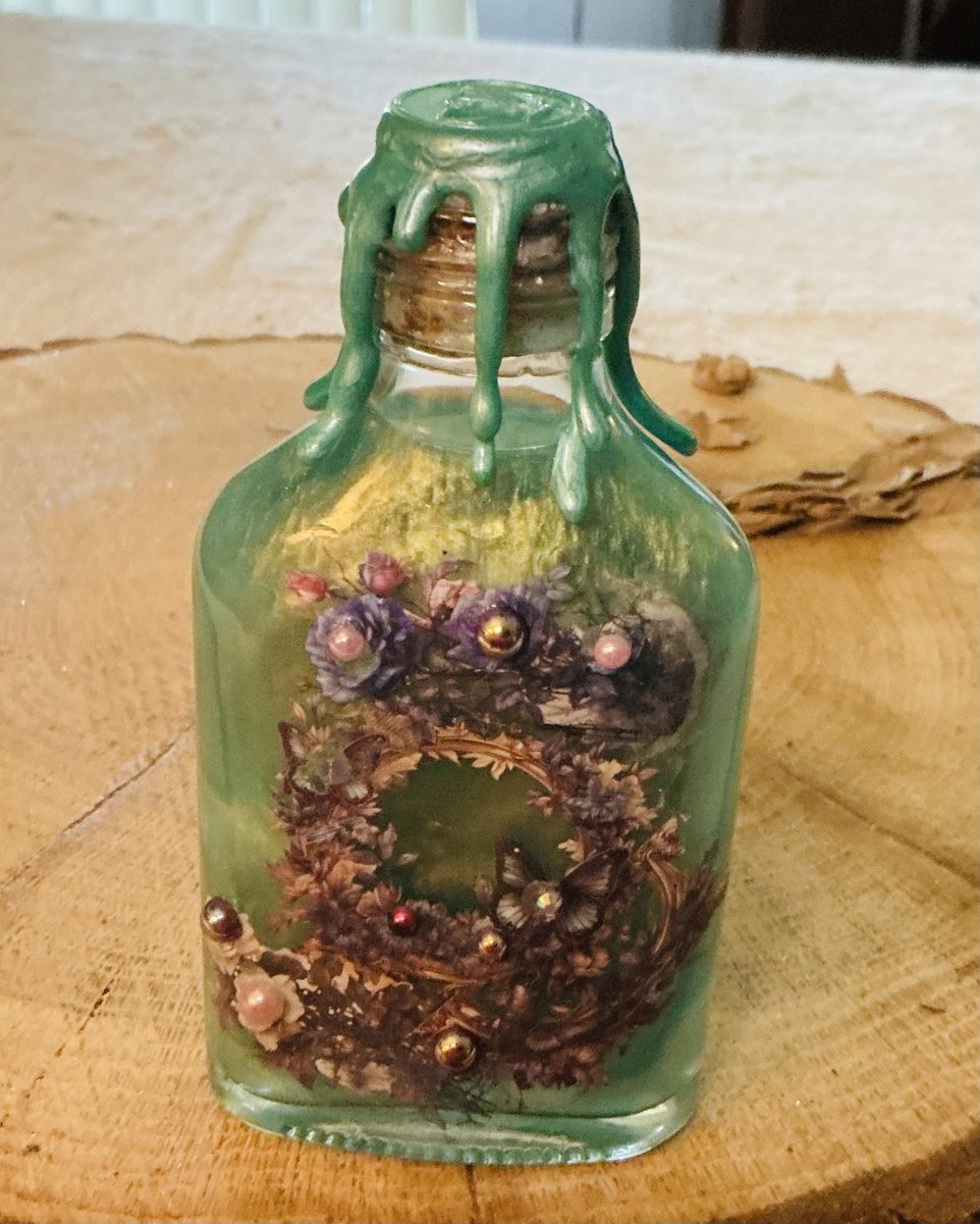 Gothic Courtyard Potion Bottles