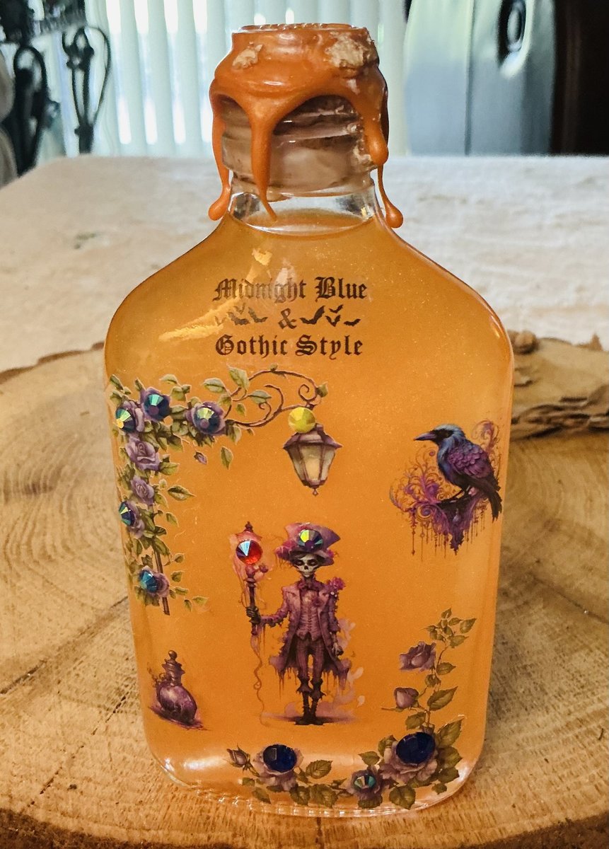 Gothic Courtyard Potion Bottles